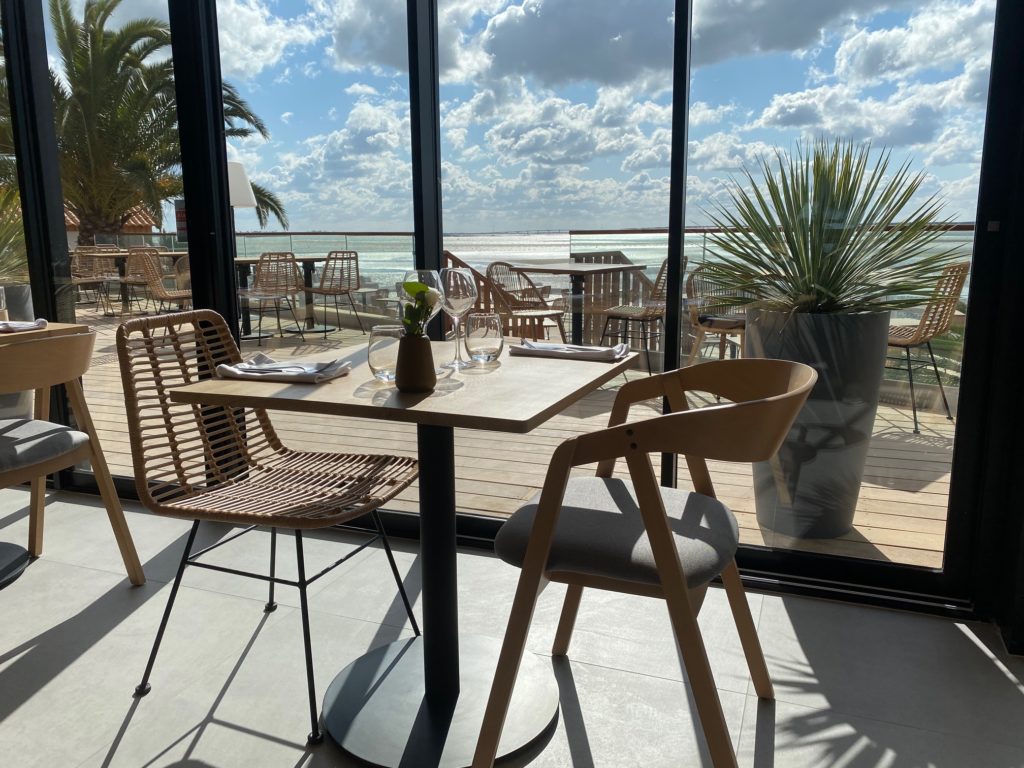 restaurant vue mer sur l'île d'oléron